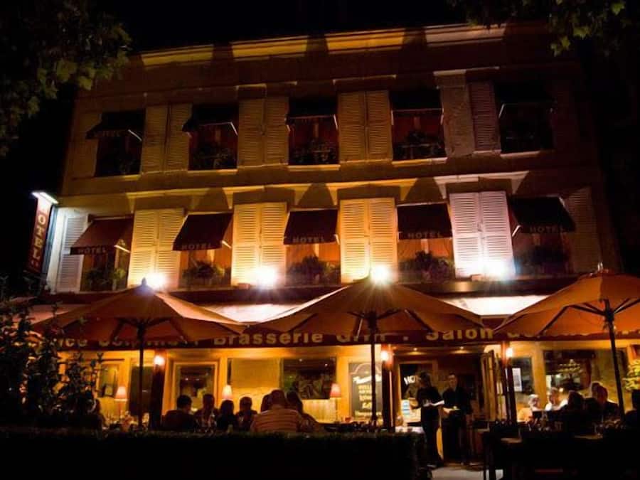 Front of property – evening/night