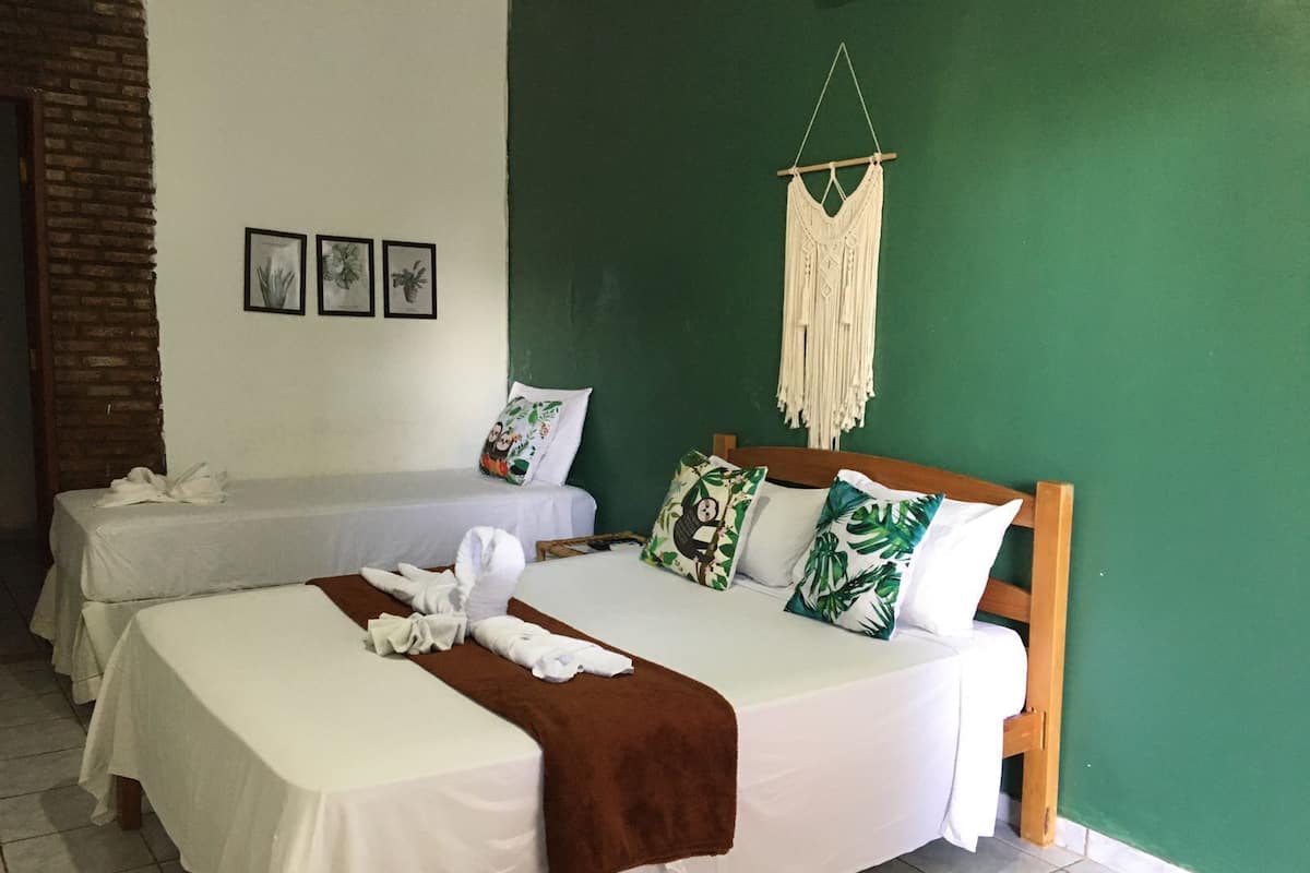 Wifi gratis y ropa de cama