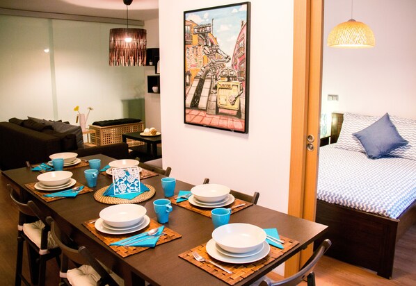 Apartment, 1 Schlafzimmer | Essbereich im Zimmer