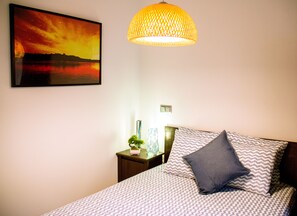 アパートメント 1 ベッドルーム | 1 室のベッドルーム�、ミニバーのアイテム (無料)、デスク、遮光カーテン