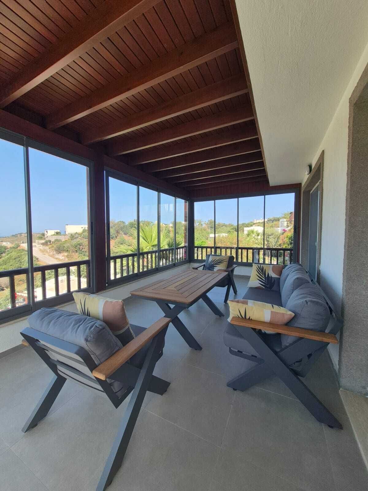 奢華複式房屋 | 高級寢具、獨特設計、獨特  裝修、書桌