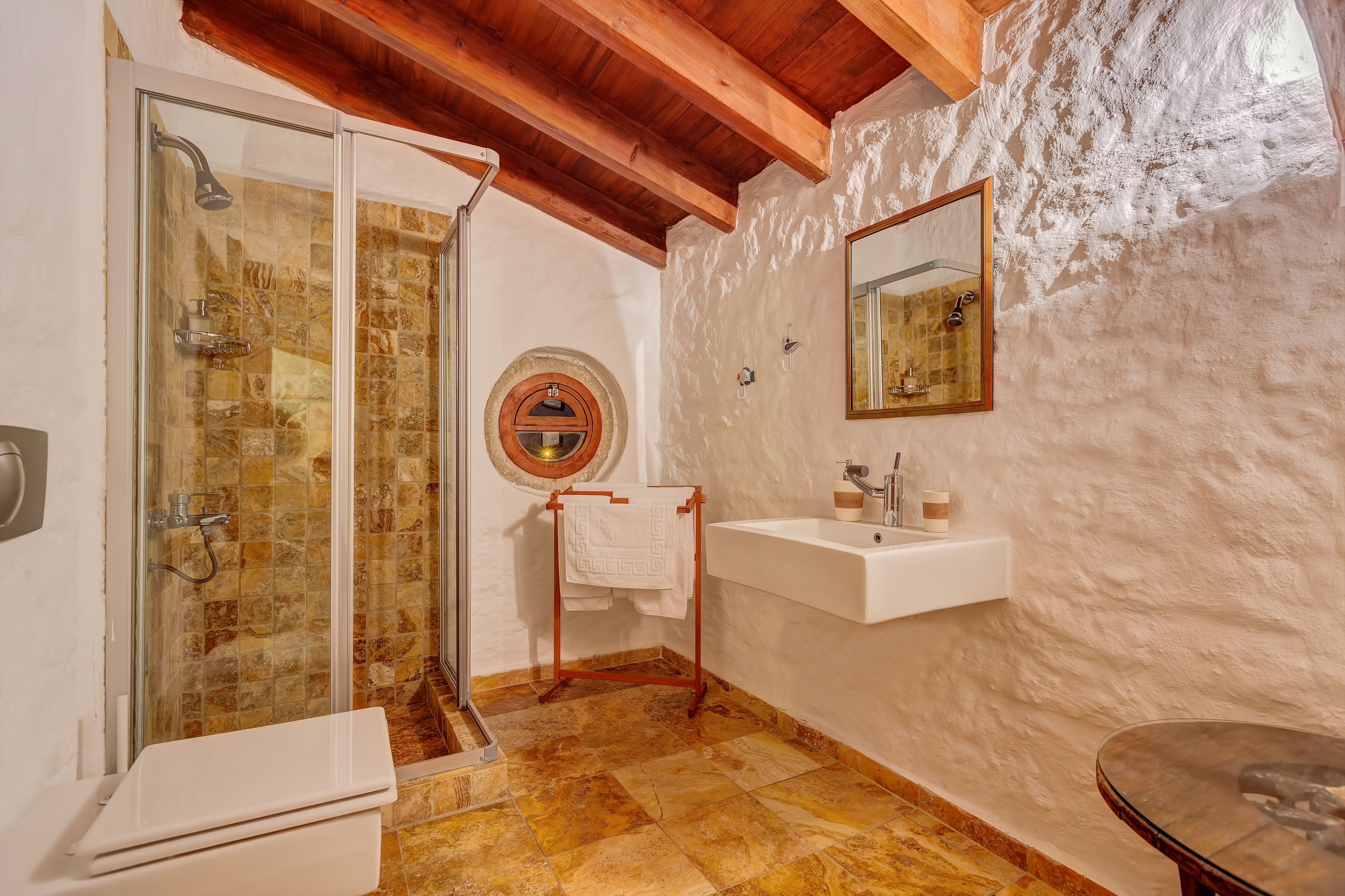 honeymoon penthouse, bathtub | bathroom | free toiletries, bathrobes, slippers, towels