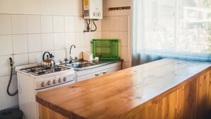 Coffee/tea maker, fridge, oven, stovetop - Cabañas San Andres (Pichilemu)