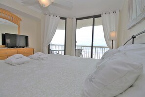 บ้านพักสำหรับครอบครัว, 3 ห้องนอน, วิวทะเล, หันหน้าสู่ทะเล | เตารีด/โต๊ะรีดผ้า, Wi-Fi ฟรี, ผ้าปูที่นอน