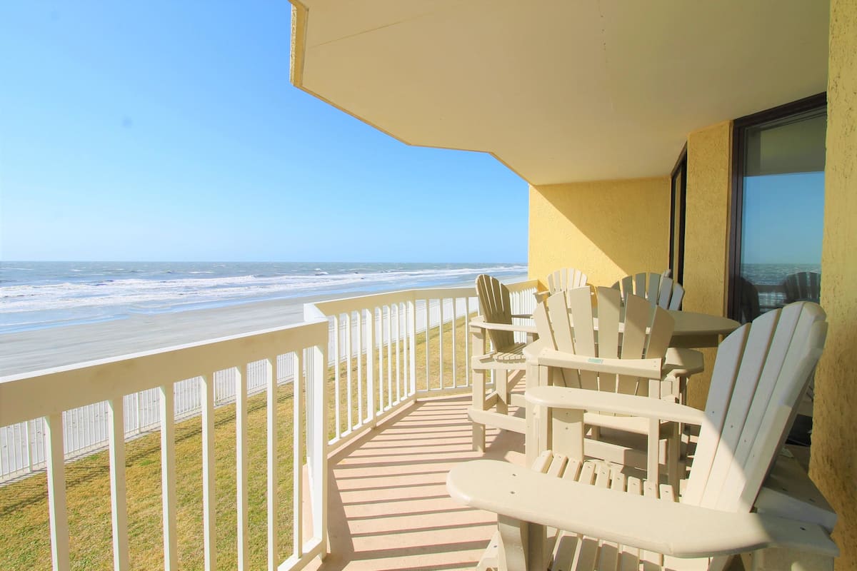 Casa familiar, 3 habitaciones, vista al océano, frente al mar | Vista del balcón