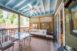 Balcony - Erie The 213 E Hideaway 1 Bedroom Holiday Home By My Ocean Rentals (Folly Beach)