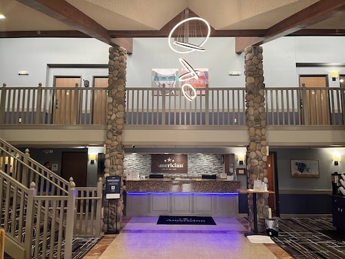 AmericInn by Wyndham Lincoln North