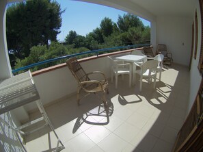 Standard Apartment, 1 Bedroom, Balcony | Balcony - Residence Mareblu (Nocera Terinese)