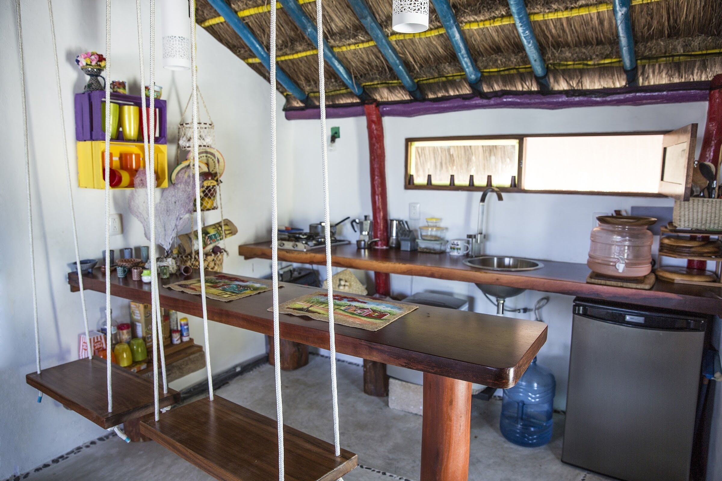 cabin | private kitchen | mini-fridge, stovetop, coffee/tea maker, rice cooker