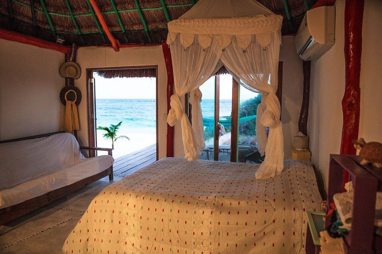 cabin | tempur-pedic beds, minibar, in-room safe, desk