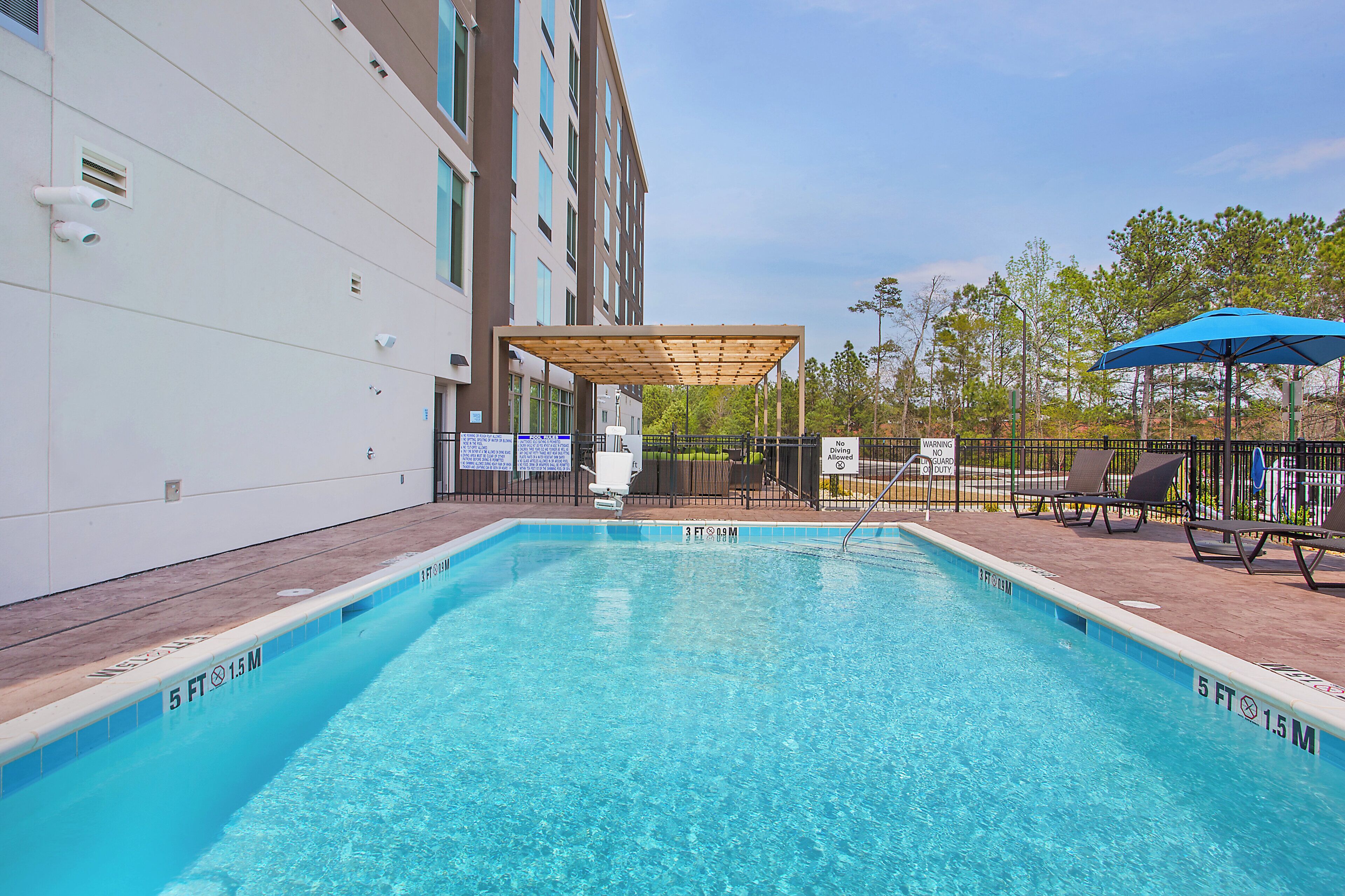 Seasonal outdoor pool