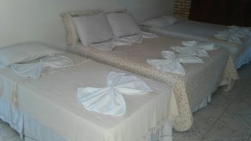 Chalet (Quintuple) | Minibar, free WiFi, bed sheets