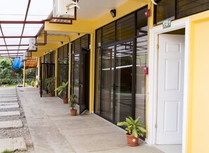 Interior entrance - Apartamento El Descanso (Curridabat)