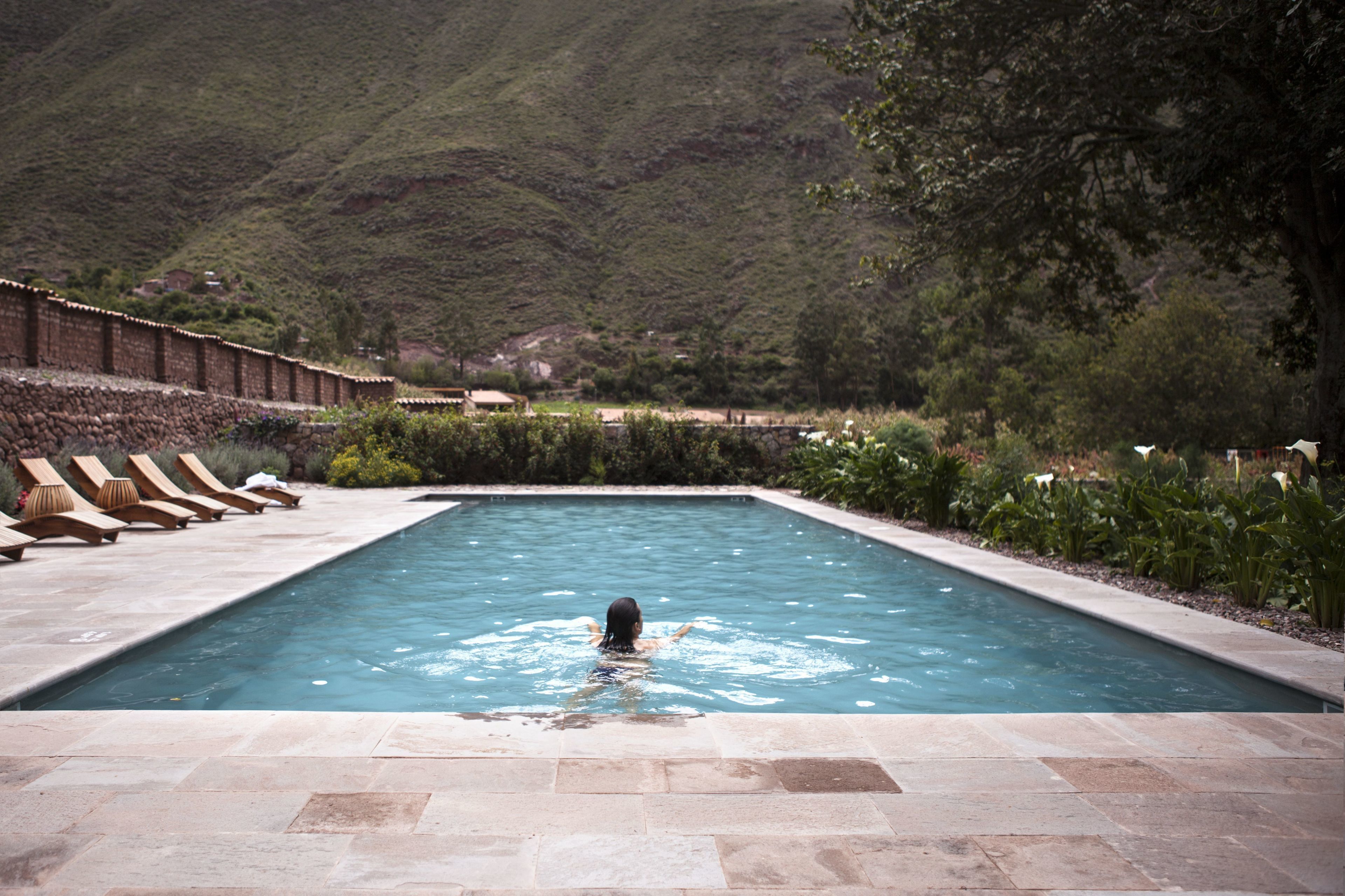 Outdoor pool, pool umbrellas, sun loungers