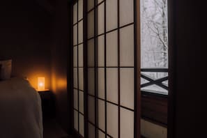 Double or Twin Room (1 guest)