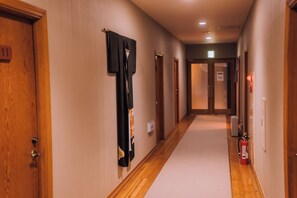 フロント