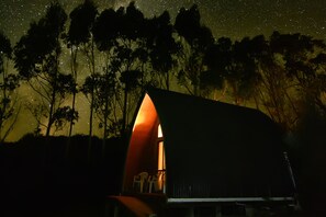Façade de l’hébergement - soirée/nuit