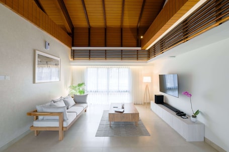 Villa, 4 Bedrooms, Private Pool, Beach View | 4 bedrooms, in-room safe, desk, laptop workspace