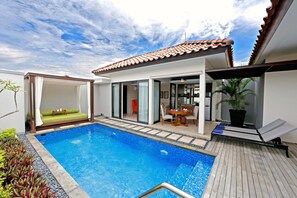 Villa, 1 Bedroom, Private Pool, Garden Area | In-room safe, desk, laptop workspace, free cribs/infant beds - Pantai Indah Lagoi Bintan (Bintan)
