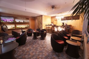 Bar (on property) - 1775 Adriatico Suites (Manila)