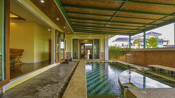 3 Bedroom Villa | Terrace/patio