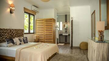 Vila superluxo, 1 quarto, acesso à piscina | 1 quarto, roupas de cama premium, cofres nos quartos