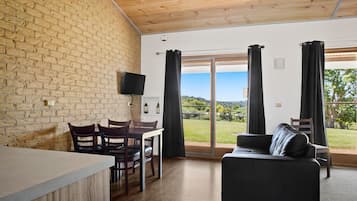 Family Apartment, 1 Bedroom, Mountain View | Living room | TV