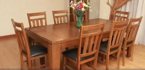 In-room dining - SolMile Family Guest House (Addis Ababa)