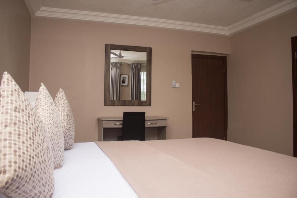 premium apartment | desk, blackout curtains, iron/ironing board, free wifi