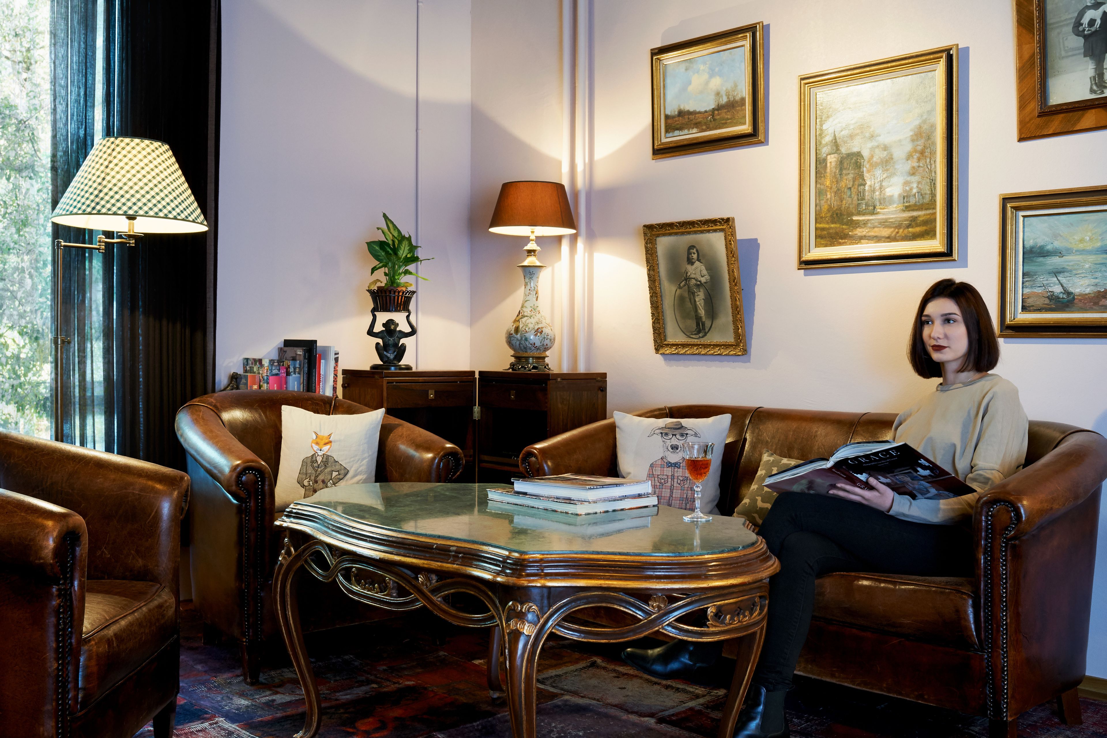 lunch and dinner served, mediterranean cuisine