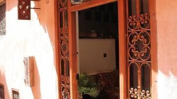 Fachada del alojamiento