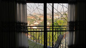 Apartment, 2 Bedrooms, Balcony, Garden View | Interior detail - Ntinda View Apartments (Kampala)