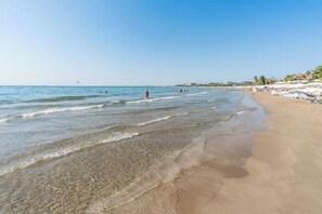 Beach - Tropic Hotel (Antayla)