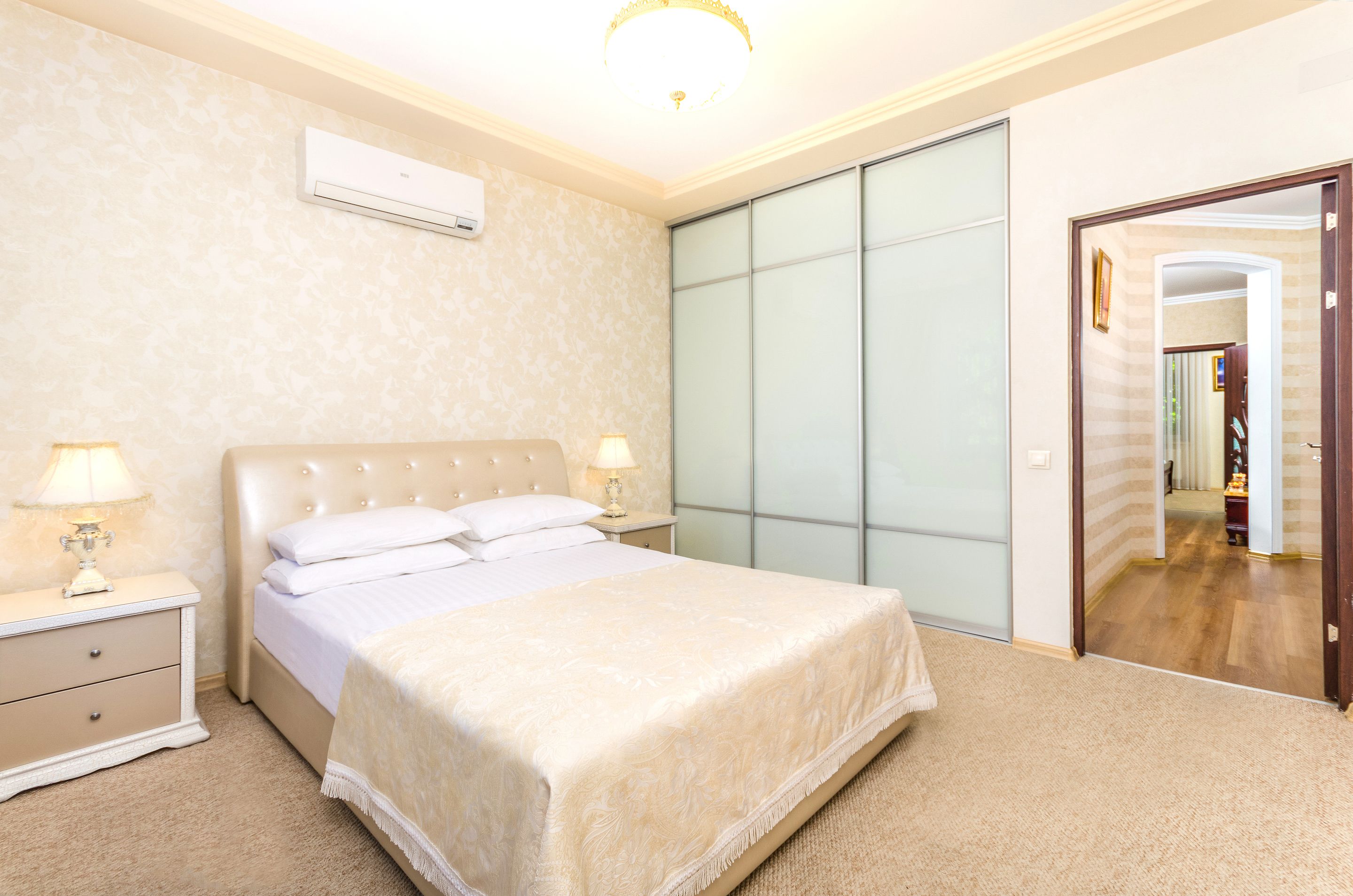 Klassieke suite, 2 slaapkamers, keuken, op Executive-verdieping | 2 slaapkamers, hypoallergeen beddengoed, Tempur Pedic-bedden