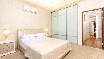 2 chambres, literie hypoallergénique, matelas Tempur-Pedic