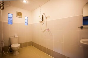 Bathroom - Carpe Diem Guest House (Ko Chang)