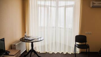 Superior Double Room, Balcony | Room amenity