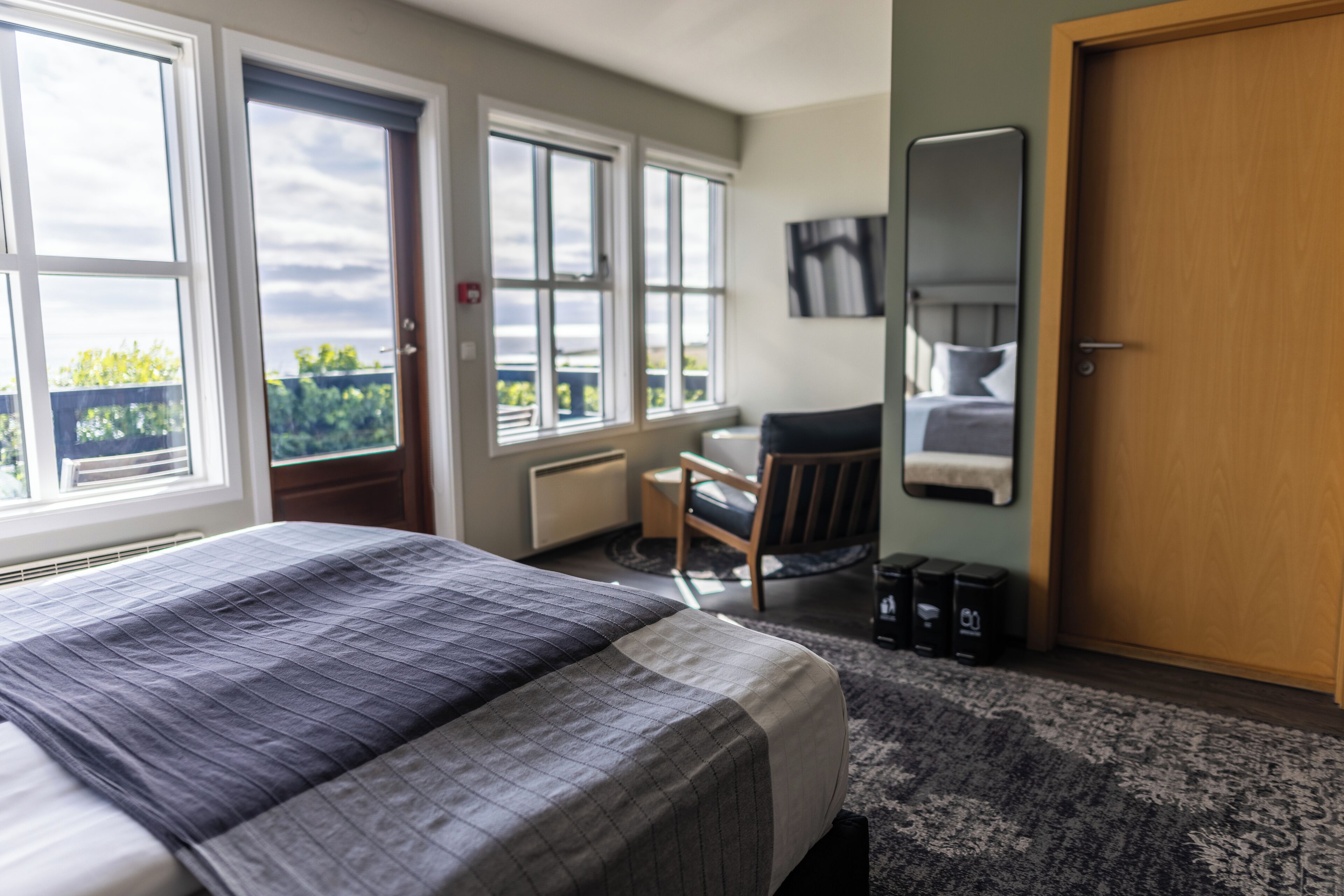 superior room, 1 queen bed, ocean view | in-room safe, desk, free cots/infant beds, free wifi