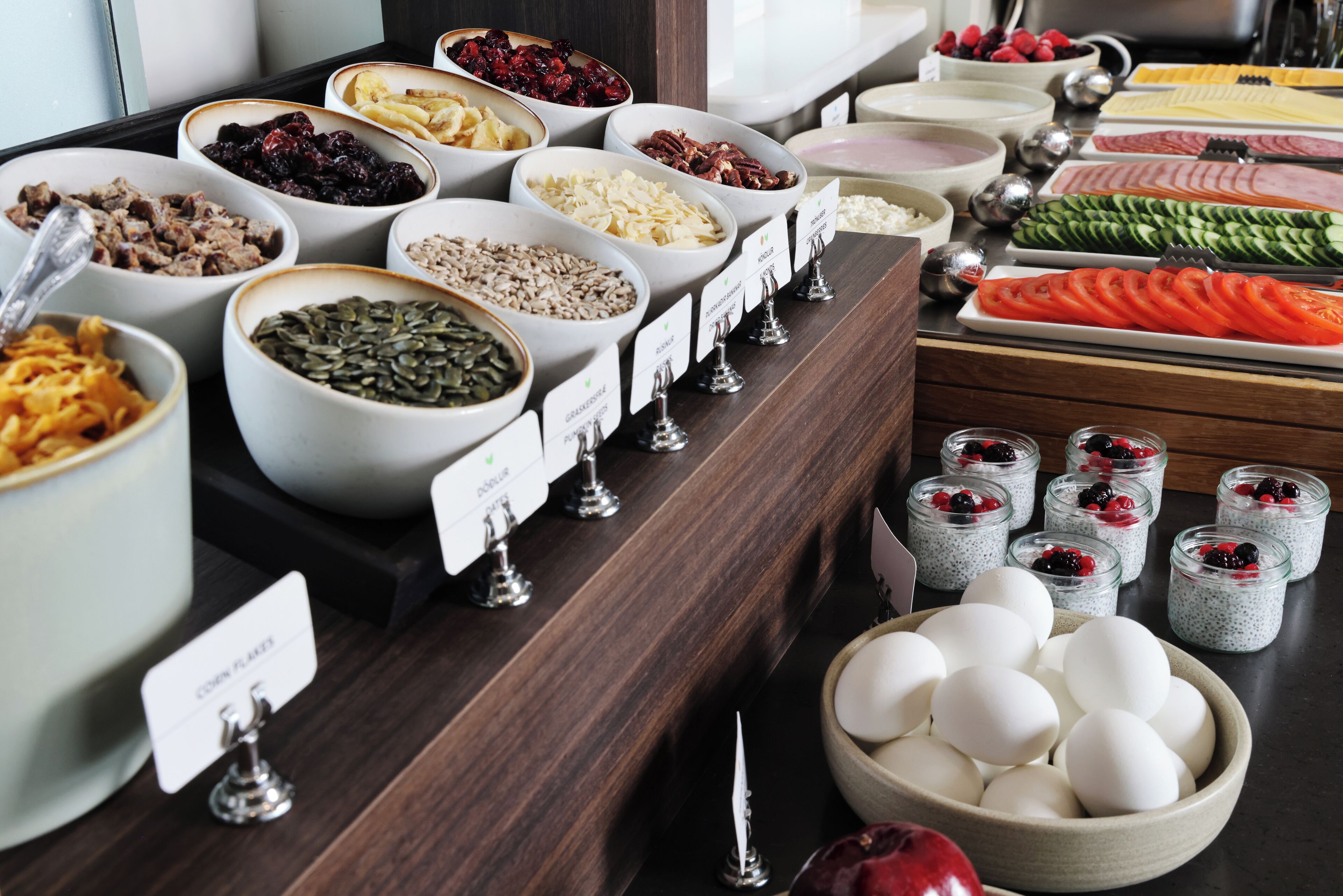 daily continental breakfast (isk 3500 per person)