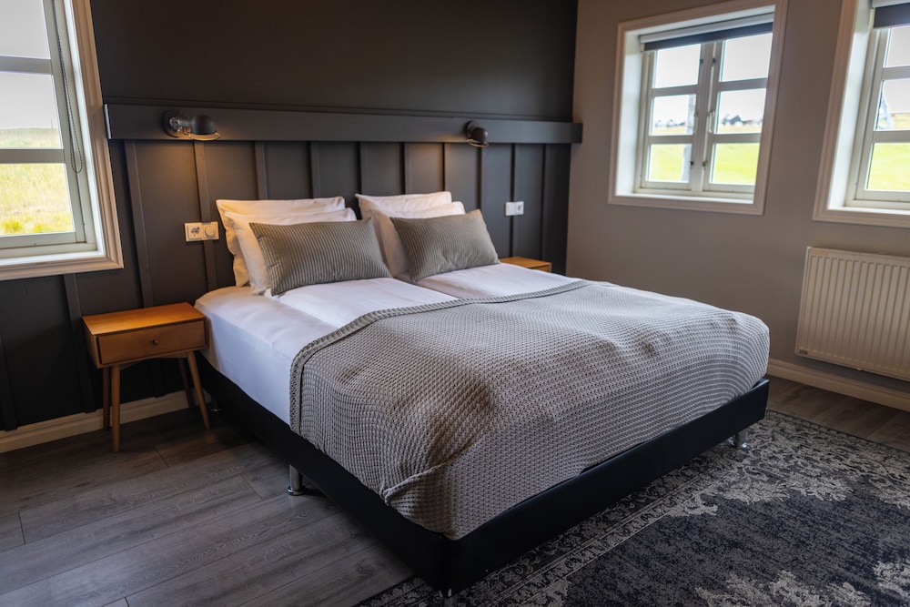 Fosshotel Hellnar by null