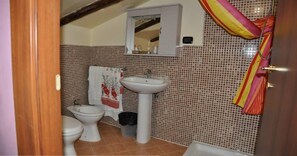 Dusche, kostenlose Toilettenartikel