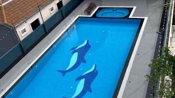 Udendørs pool