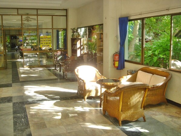 Sala de estar en el lobby