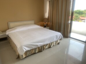 Double Room, Balcony
