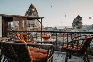 Property grounds - Erenbey Cave Hotel (Nevsehir)