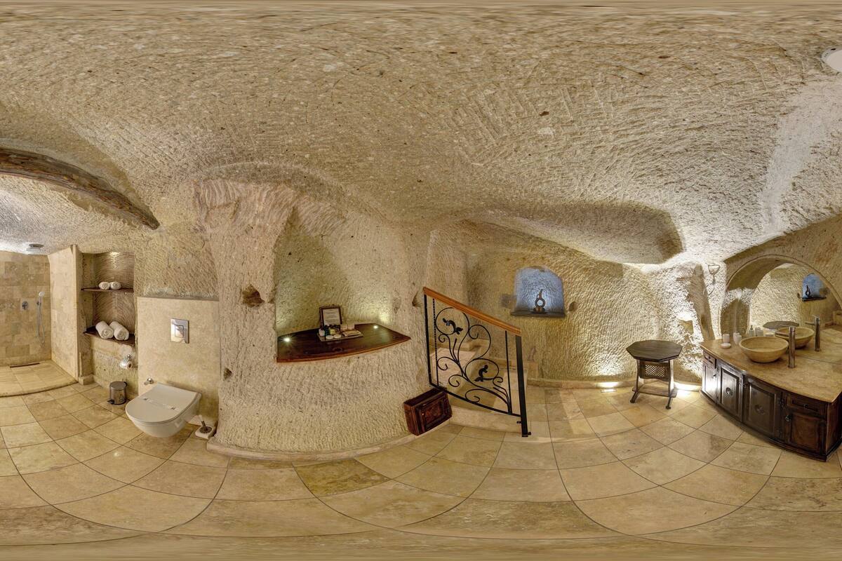 premium suite | 1 bedroom, minibar, in-room safe, individually decorated