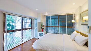 Exclusive Villa, 3 Bedrooms, Sea View, Sea Facing | 3 bedrooms, in-room safe, desk, rollaway beds