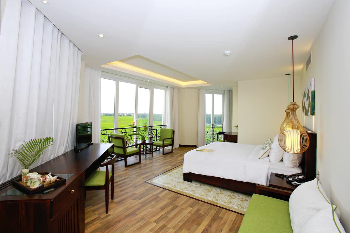 Grand Room (Rice Field View) | 1 bedroom, minibar, in-room safe, desk