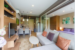 Apartment, 1 Bedroom, Pool View | In-room safe, blackout drapes - Baan Sanngarm Beachfront Condominium (Cha-am)