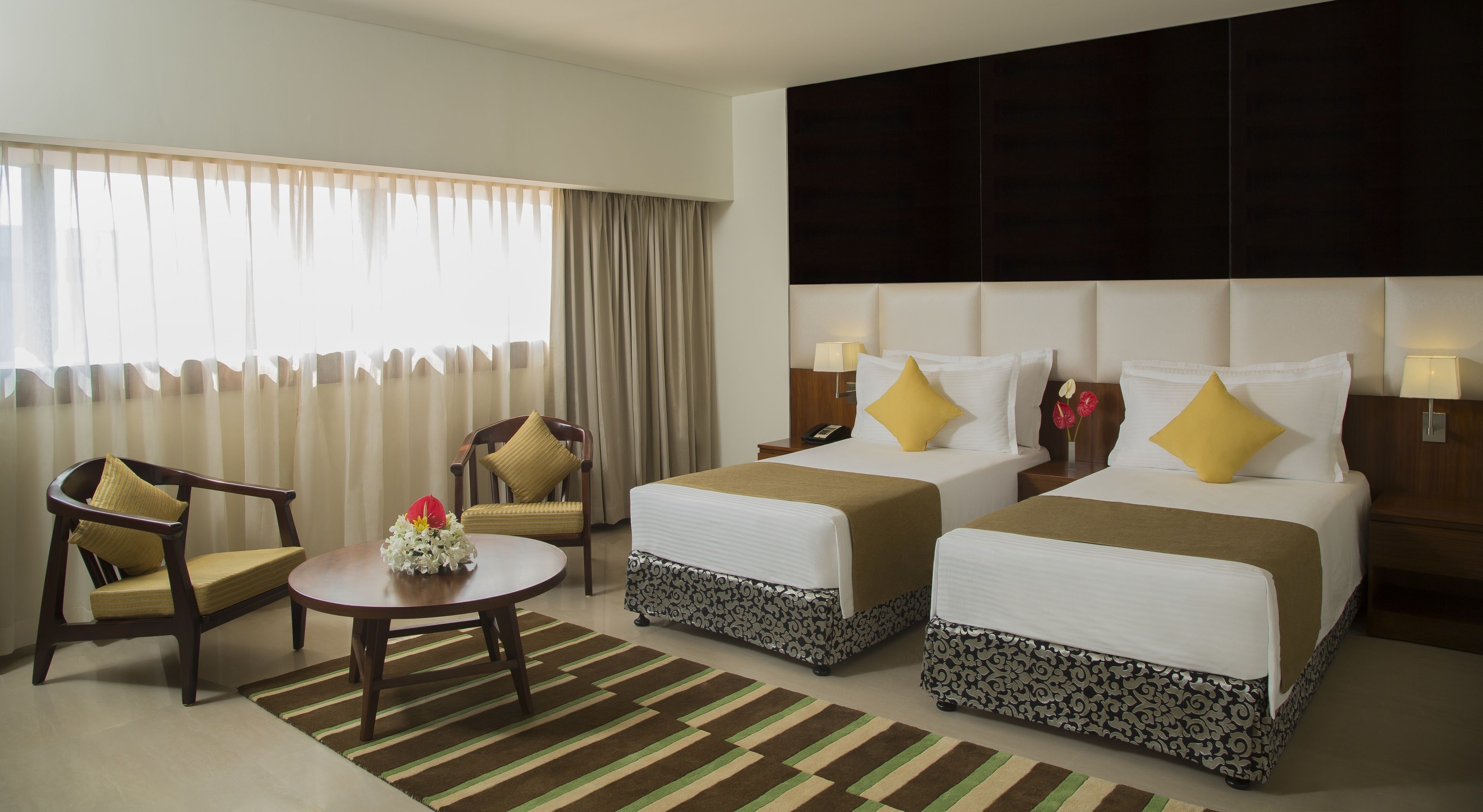 premium room, city view (including free wifi) | 1 bedroom, premium bedding, minibar, in-room safe